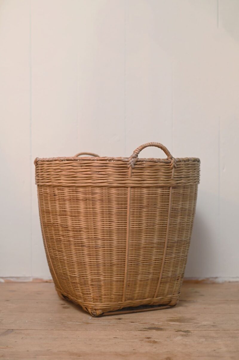 Oriasa Large Vintage Japanese Woven Basket with Handles – c.1970