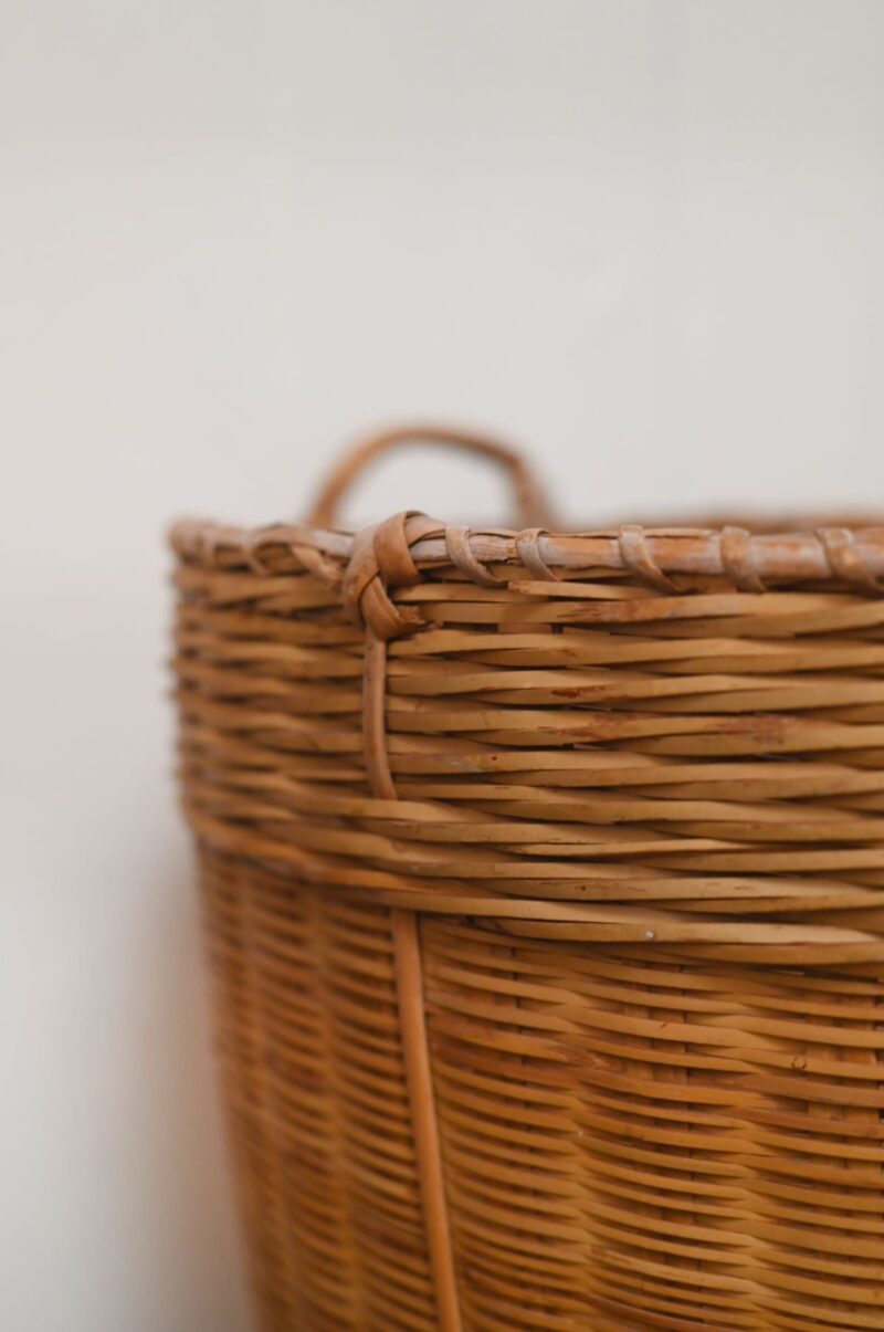 Oriasa Large Vintage Japanese Woven Basket with Handles – c.1970 - Image 3